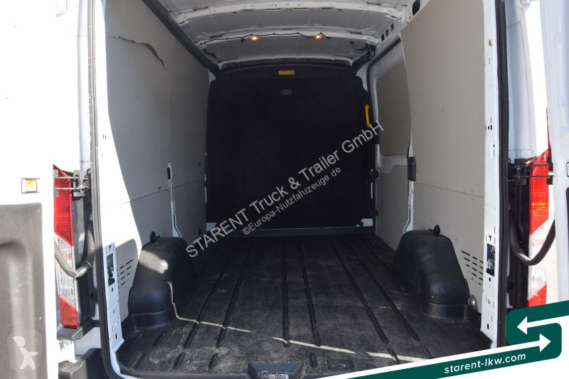 عربة نفعية Ford 2.0 L2H2 AHK Klima Tempomat PDC...