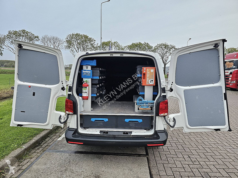 Furgoneta Volkswagen 2.0 TDI L2H1 T6.1 Carplay!!