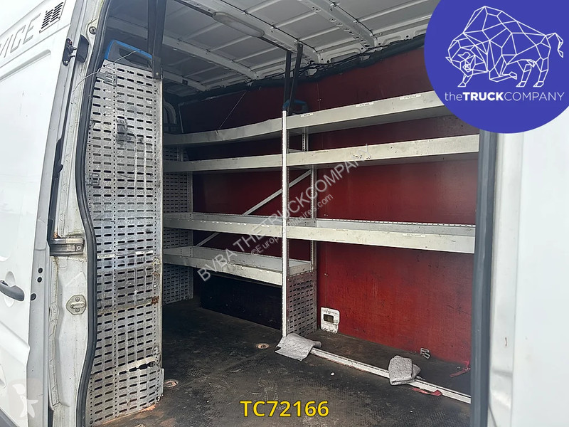 Mercedes 313 37s van
