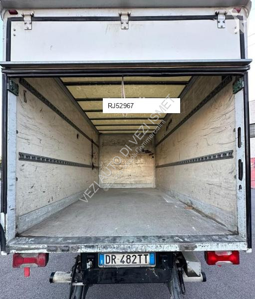 Varevogn Iveco 35c15