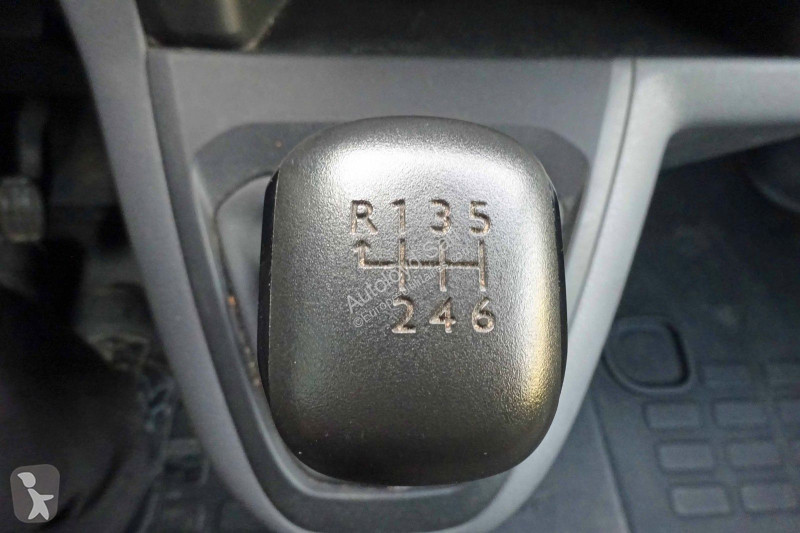 Varevogn Peugeot EXPERT 2,0 HDI 122 BVA 6 Places