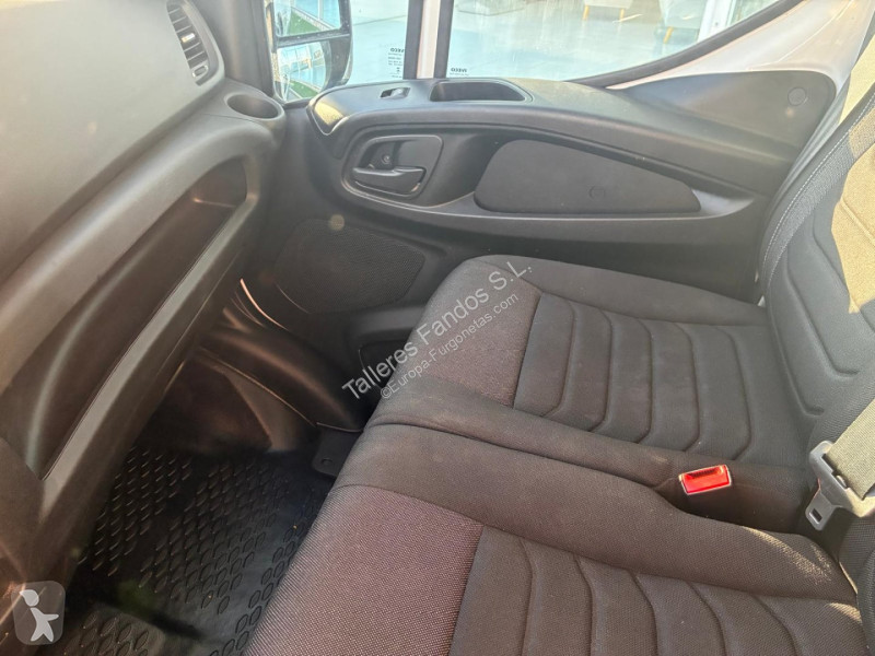 Furgoneta Iveco 35S16V