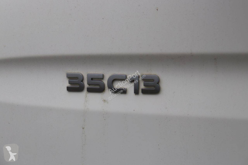Bedrijfswagen Iveco 35C13