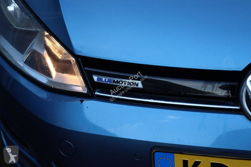 Furgoneta Volkswagen Connected Series