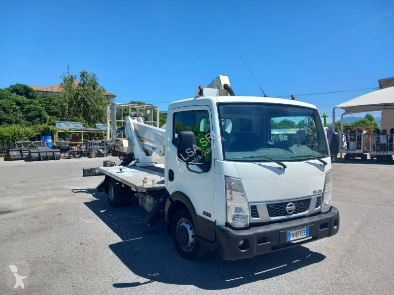 Bedrijfswagen Isuzu hx195