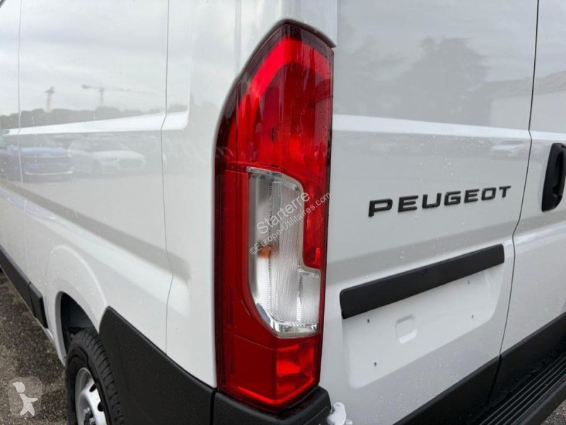Peugeot  BOXER FOURGON Transporter