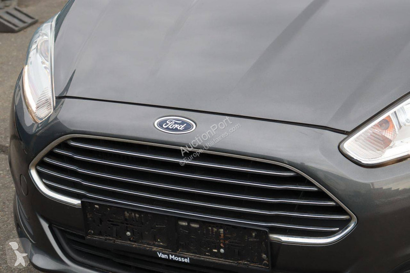 Varevogn Ford