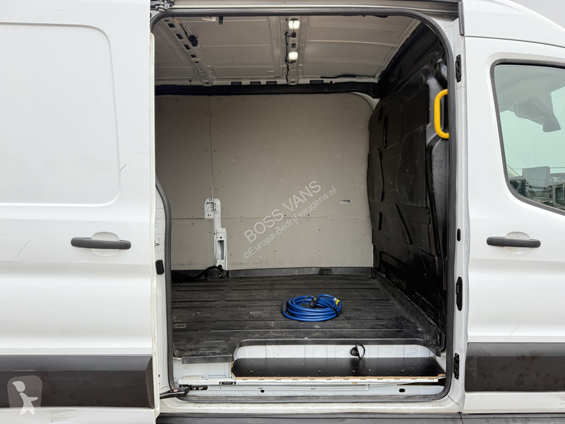 Furgoneta Ford 68kWh 184PK L3H2 317km WLTP 93%...