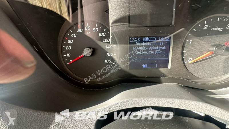 Haszongépjármű Mercedes 314 CDI