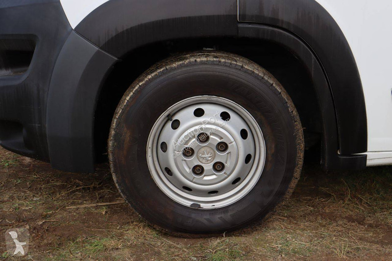 Véhicule utilitaire Peugeot