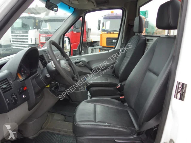 Mercedes 311 TB220 Transporter