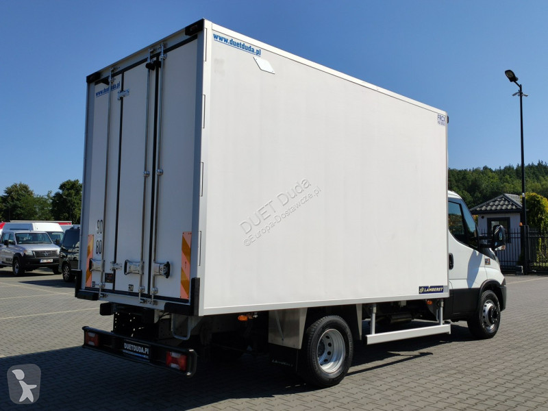 Užitkové vozidlo Iveco 70C18 V H