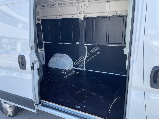 Véhicule utilitaire Fiat DUCATO 33 MH2