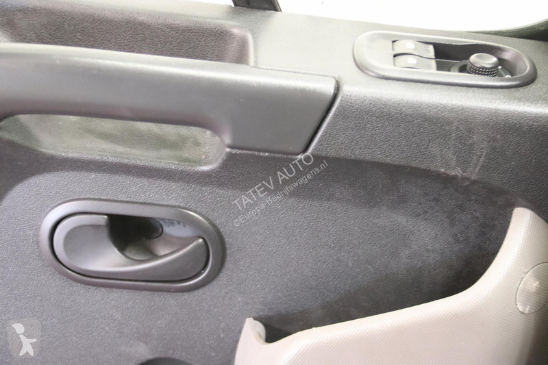Furgoneta Renault 2.3 dCi HOOGWERKER...