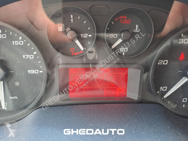 Veicolo commerciale Iveco Daily 35C18 - 35C18