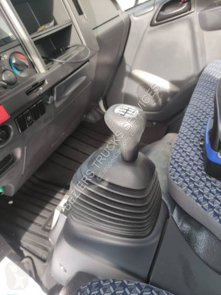 Furgoneta Isuzu