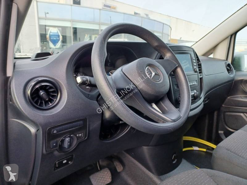 Furgoneta Mercedes