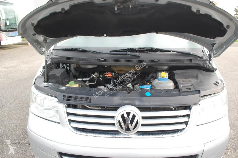 Véhicule utilitaire Volkswagen  T5  CARAVELLE...