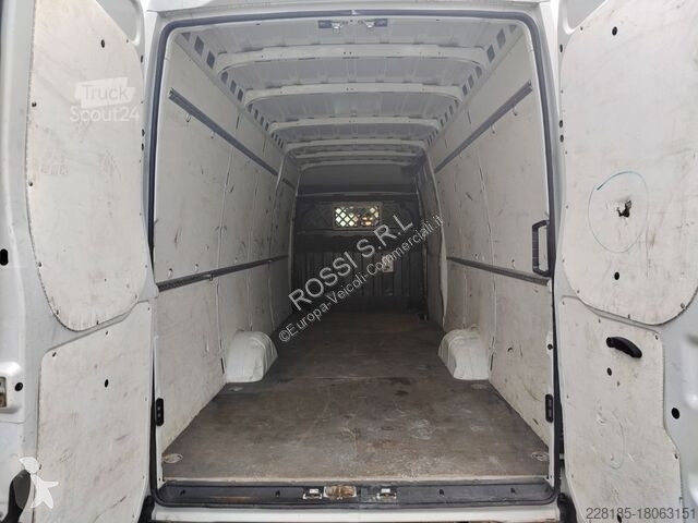 Furgoneta Iveco DAILY - 35S16 PASSO LUNGO