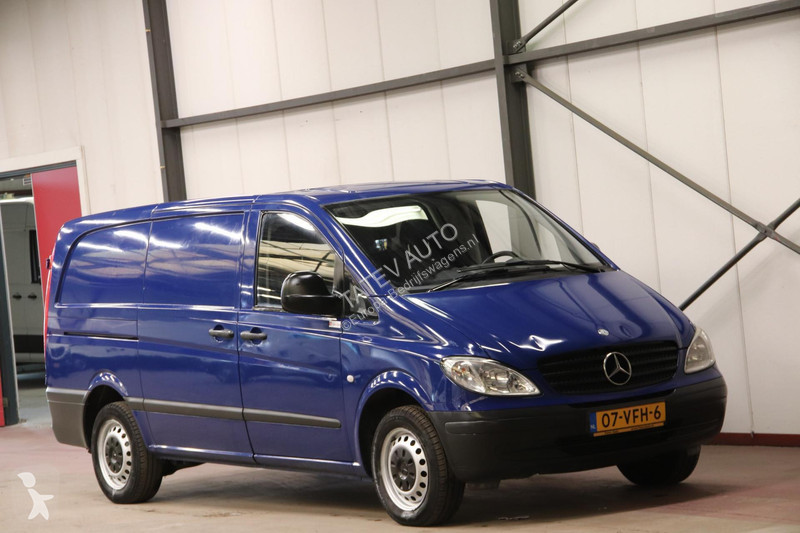 Véhicule utilitaire Mercedes 109 CDI 320 LANG...