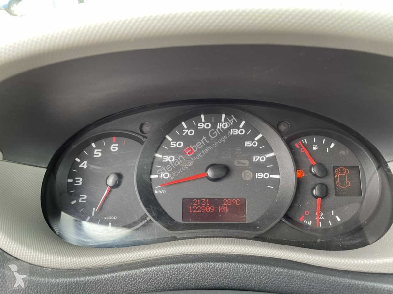 Furgoneta Renault 2.3 dCi / KLUBB K26, 12m