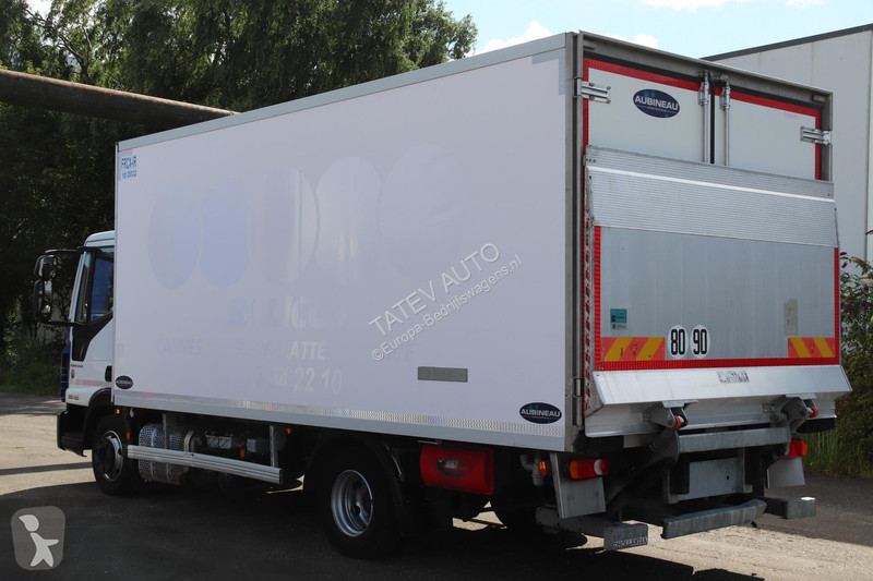 Furgoneta Iveco BAKWAGEN KOELWAGEN LAADKLEP...