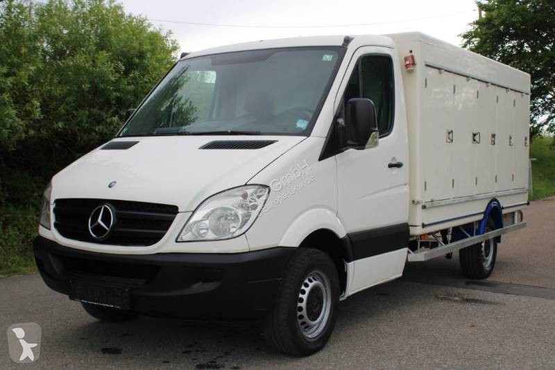 Véhicule utilitaire Mercedes