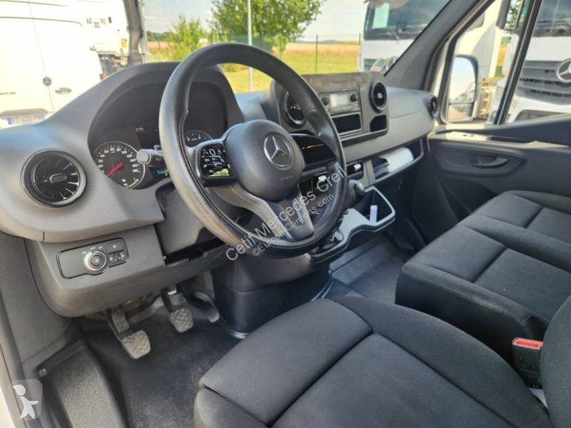 Véhicule utilitaire Mercedes