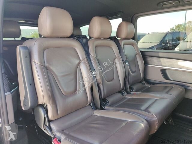 Véhicule utilitaire Mercedes sport 300 d Extralong