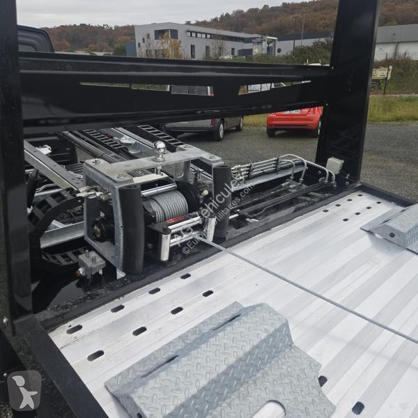 Furgoneta Iveco 35C18