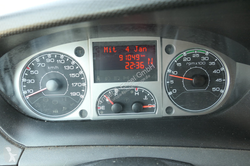 Nyttofordon Iveco Daily 35 S11 C30C AUTOMATIK...