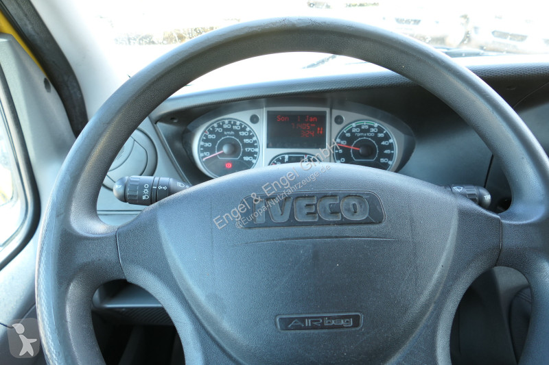 Furgoneta Iveco Daily 35 S11 C30C AUTOMATIK...