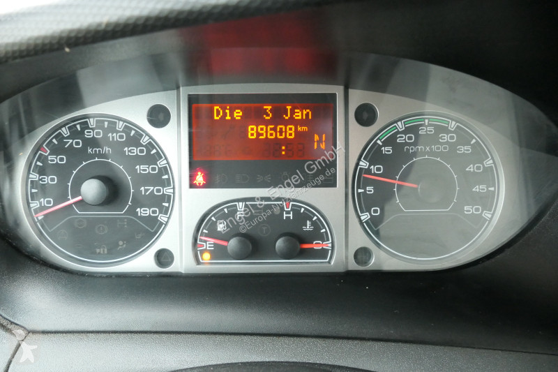 Nyttofordon Iveco Daily 35 S11 C30C AUTOMATIK...