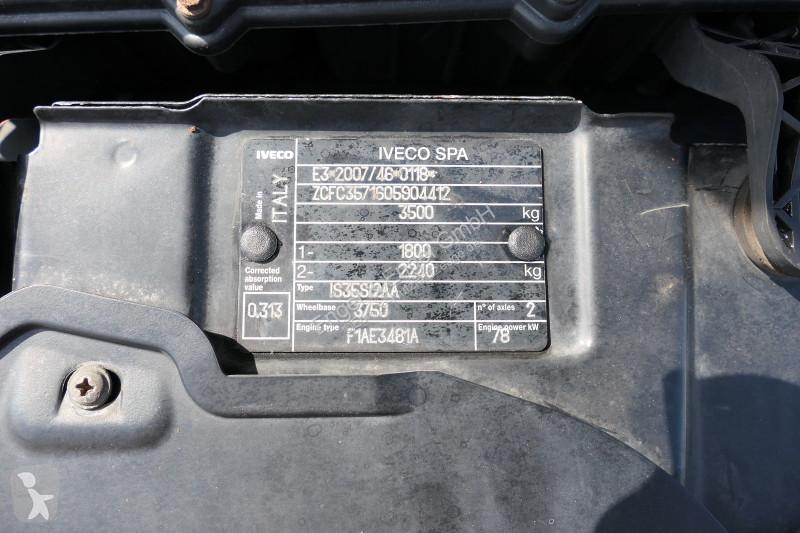 Nyttofordon Iveco Daily 35 S11 C30C AUTOMATIK...