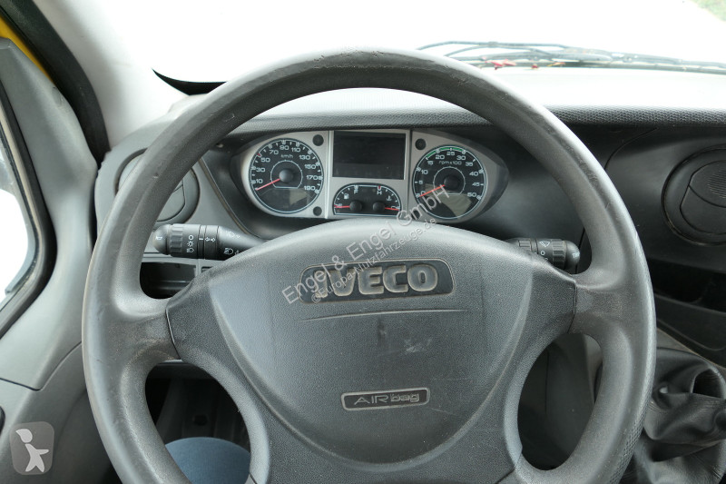 Nyttofordon Iveco Daily 35 S11 C30C AUTOMATIK...