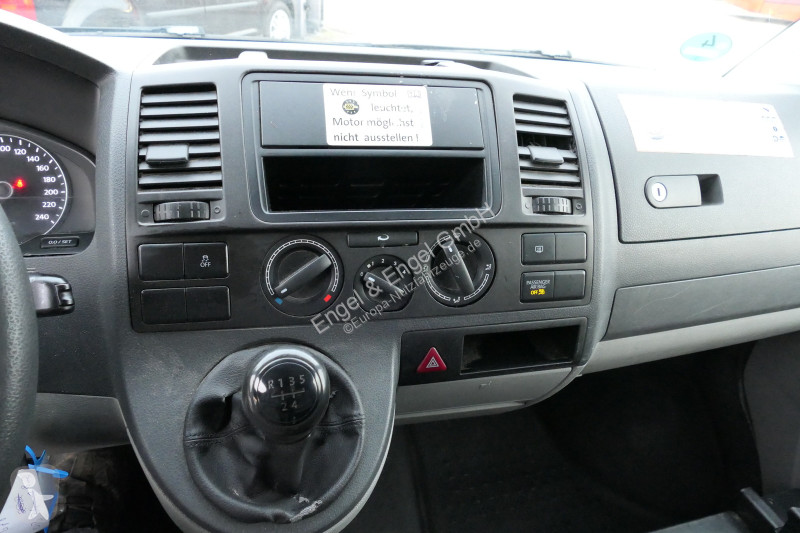 Volkswagen T5 Transporter 2.0 TDI 2-Sitzer...