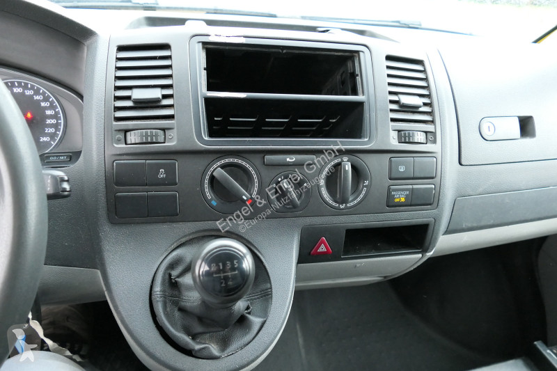Varevogn Volkswagen T5 Transporter 2.0 TDI...