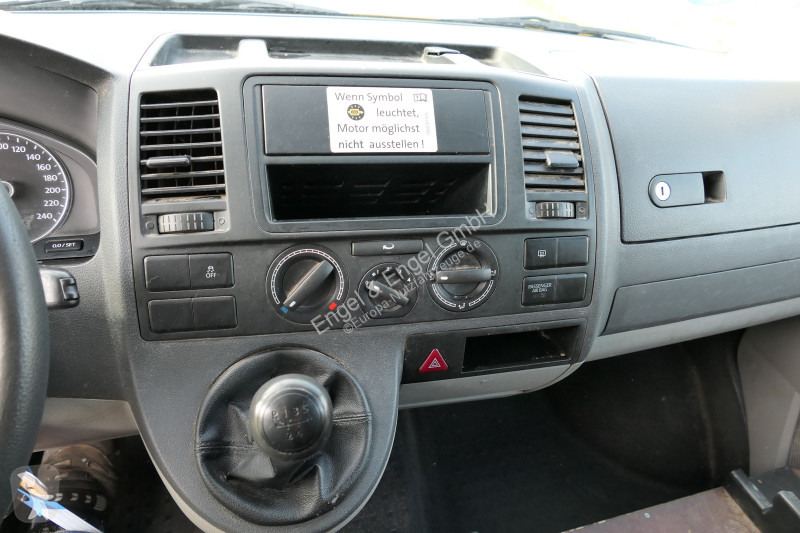 Veicolo commerciale Volkswagen T5 Transporter...