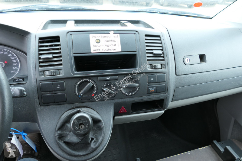 Veicolo commerciale Volkswagen T5 Transporter...