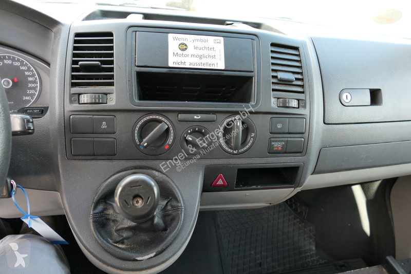 Veicolo commerciale Volkswagen T5 Transporter...