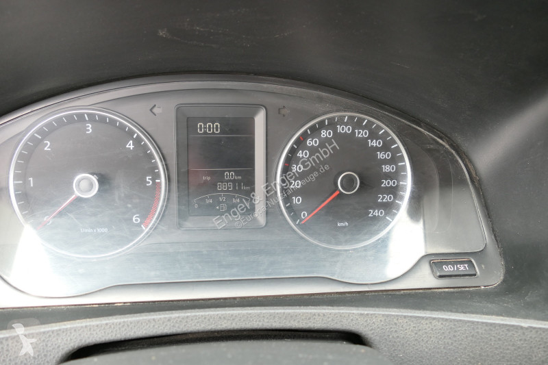 Autoutilitară Volkswagen T5 Transporter 2.0 TDI...