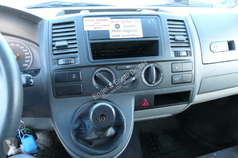Veicolo commerciale Volkswagen T5 Transporter...