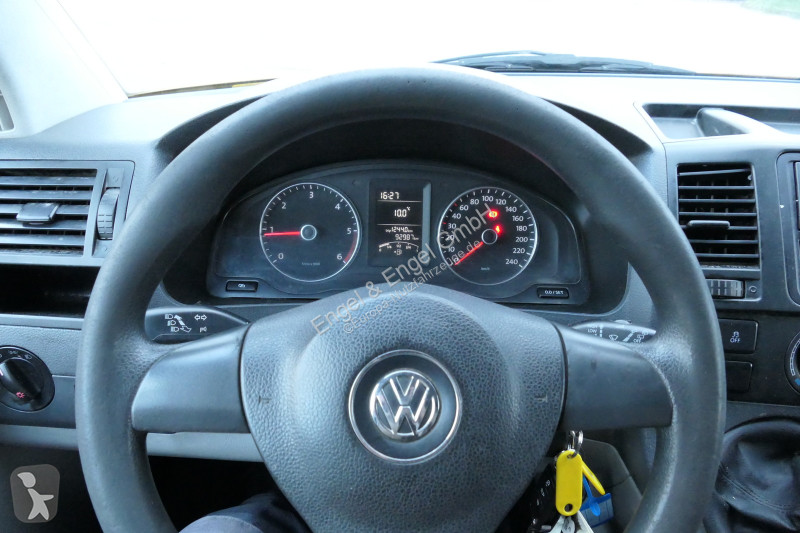 Veicolo commerciale Volkswagen T5 Transporter...