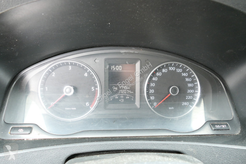 Лекотоварен автомобил Volkswagen T5 Transporter...