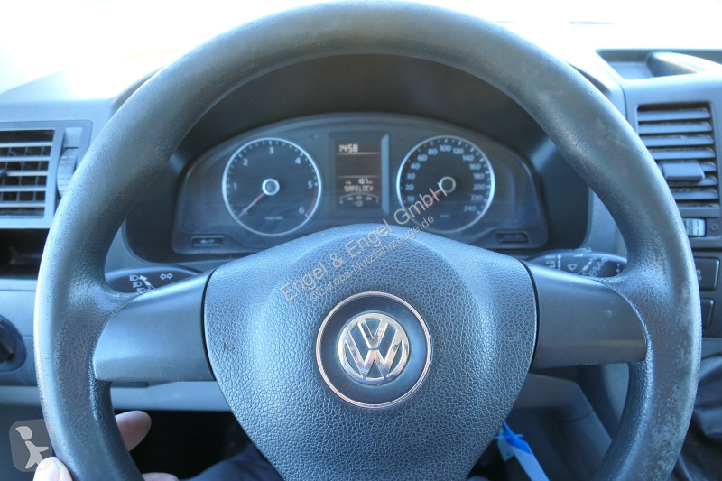 Véhicule utilitaire Volkswagen T5 Transporter...