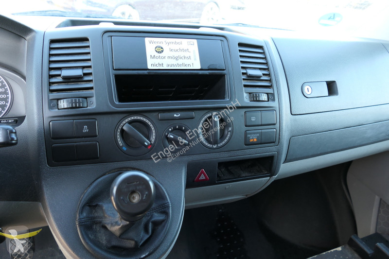 Veicolo commerciale Volkswagen T5 Transporter...