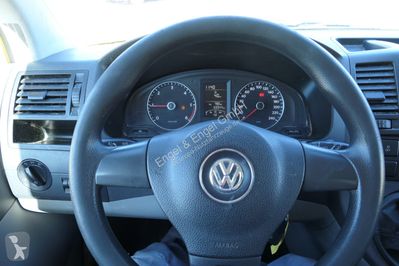 Autoutilitară Volkswagen T5 Transporter 2.0 TDI...