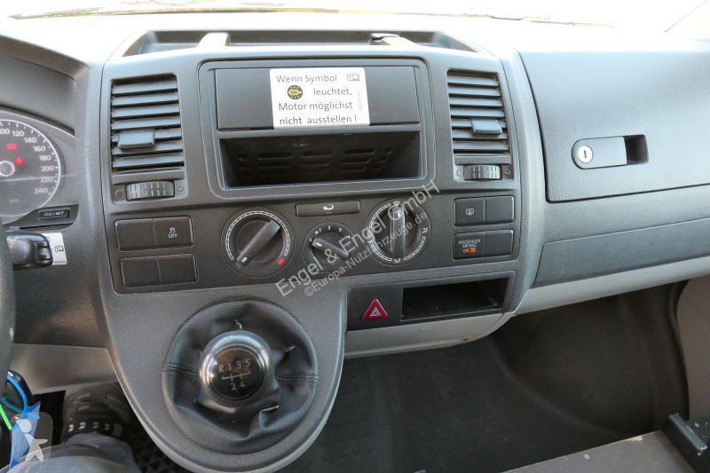 Коммерческий автомобиль Volkswagen T5...
