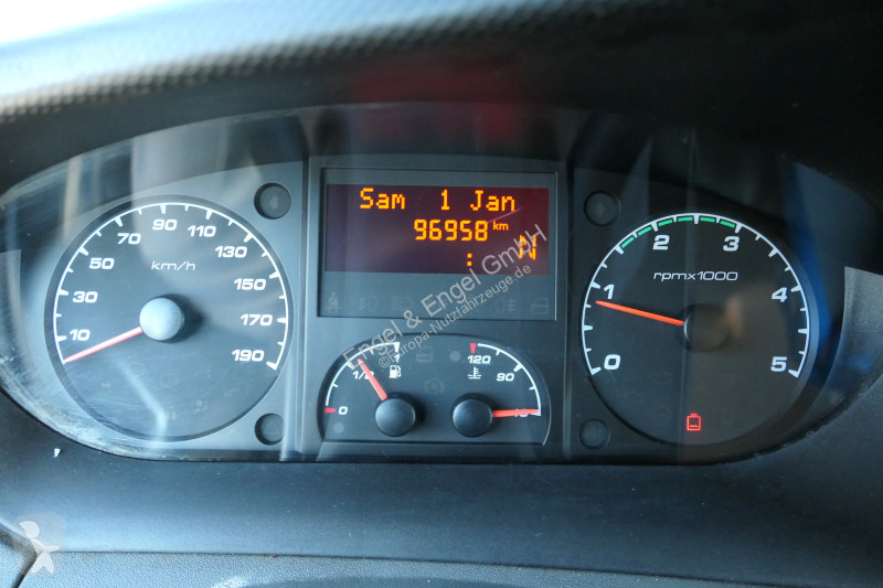 Nyttofordon Iveco Daily 35 S11 C30C AUTOMATIK...