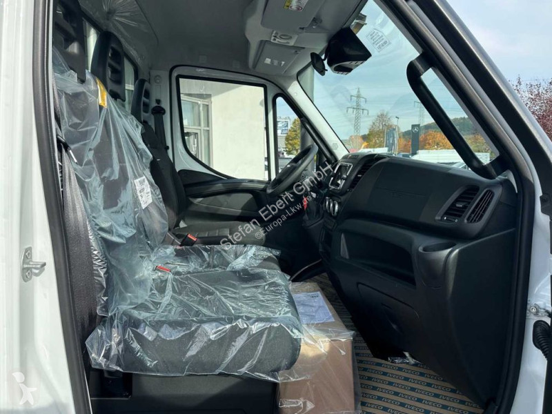 Furgoneta Iveco 50C18 3.0L *R3750mm*Navi*Klima* 3x